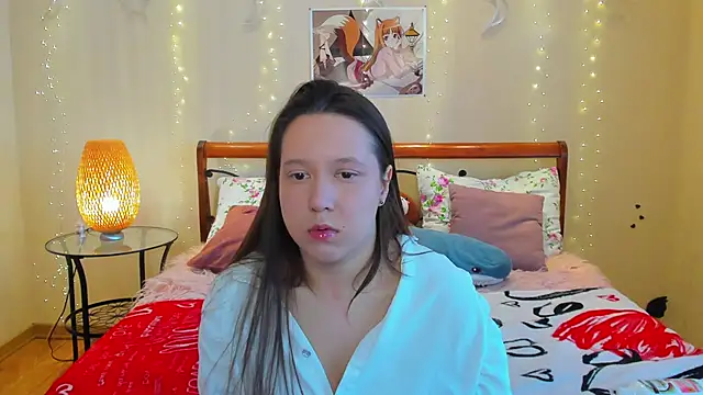 Snapshot of Mira_Karter chatting on May 12, 2:52 am Mira Karter online show from May 12, 2:52 am