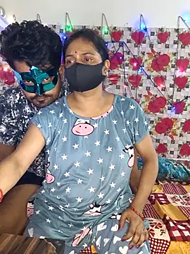 PeaCoooock online show from September 28, 5:09 pm