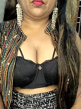 honey-sexy online show from December 4, 5:01 pm