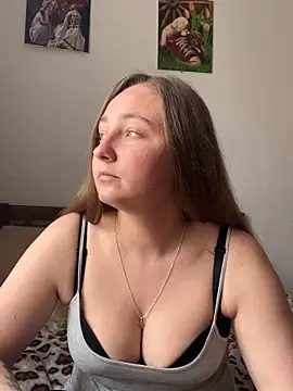 Snapshot of Joannakiss chatting on May 1, 10:20 am Joannakiss online show from May 1, 10:20 am
