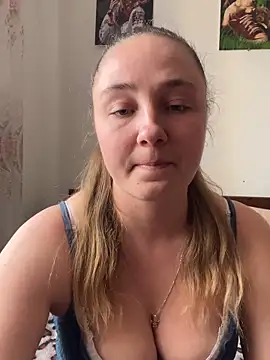 Joannakiss online show from April 24, 12:18 pm