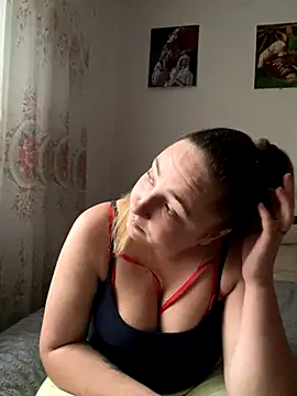 Joannakiss online show from November 13, 2:43 pm