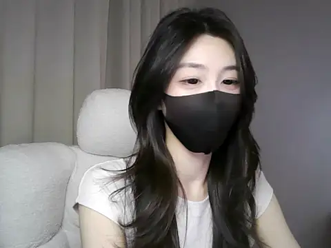 Snapshot of xiaxia-baby_ chatting on November 26, 7:47 pm xiaxia-baby online show from November 26, 7:47 pm