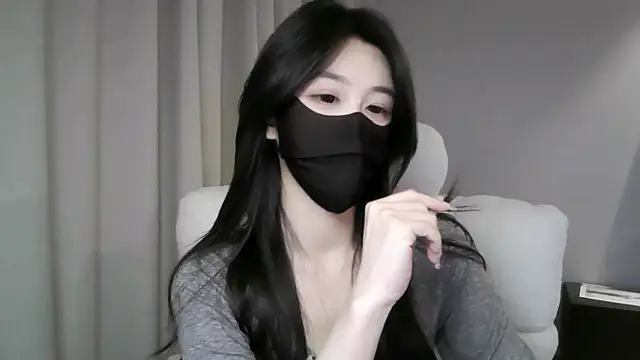 Snapshot of xiaxia-baby_ chatting on December 17, 4:56 pm xiaxia-baby online show from December 17, 4:56 pm