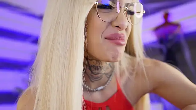 blondie muller online show from November 5, 9:07 pm