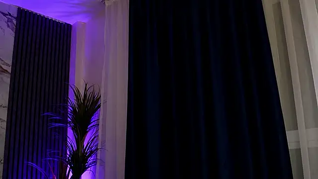 blondie muller online show from April 16, 7:47 pm