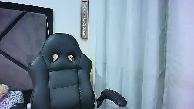 GabrielaDurann online show from September 14, 3:34 pm