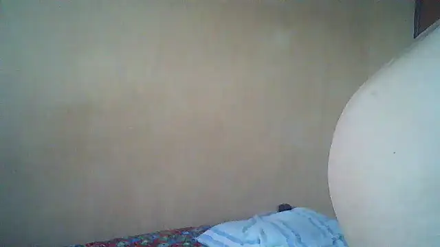 Lucy White   online show from March 27, 6:31 pm