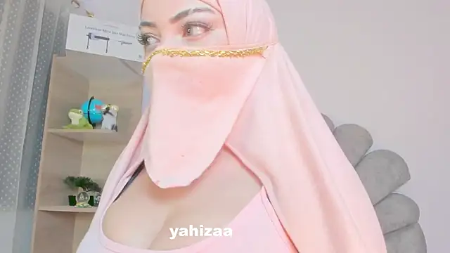 Amaltea online show from November 12, 8:01 pm