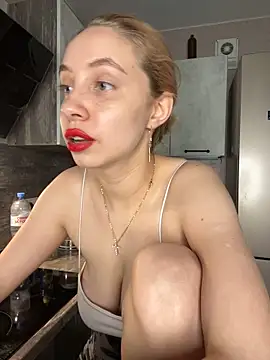 Snapshot of Kitty_Katrine chatting on October 24, 12:26 pm Kitty Katrine online show from October 24, 12:26 pm