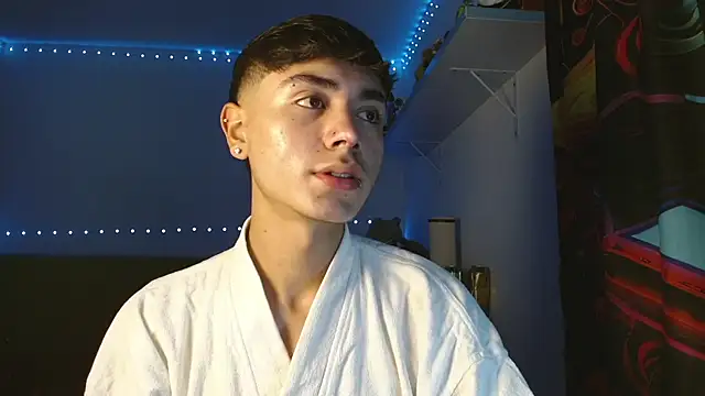 Im juanda online show from December 6, 3:39 pm