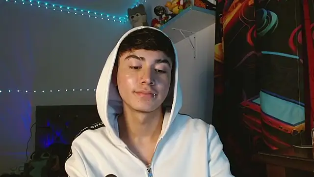 Im juanda online show from January 10, 8:59 pm