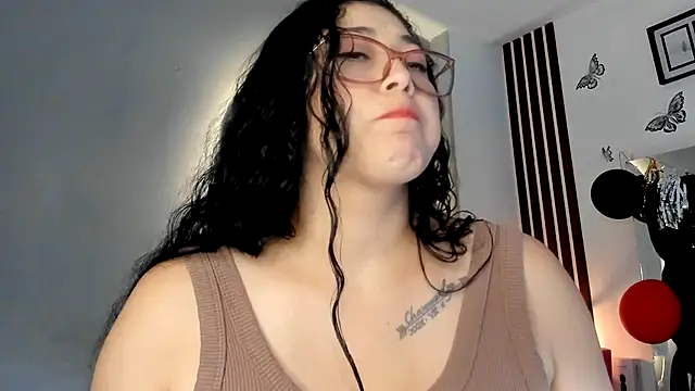 Snapshot of meikochoe chatting on October 12, 7:48 pm meikochoe online show from October 12, 7:48 pm