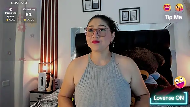 Snapshot of meikochoe chatting on March 4, 7:54 pm meikochoe online show from March 4, 7:54 pm