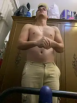 diego7990  online show from December 5, 5:44 pm