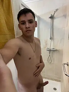 diego7990  online show from December 9, 7:29 pm