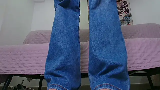 dolcebella online show from January 10, 5:03 am