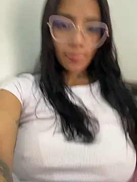 dolcebella online show from February 14, 6:41 pm