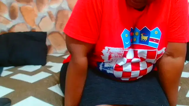 AfricanBigAssxx98 online show from October 18, 6:43 pm