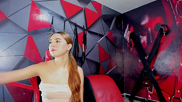 Hana and Zeta online show from January 18, 12:41 pm