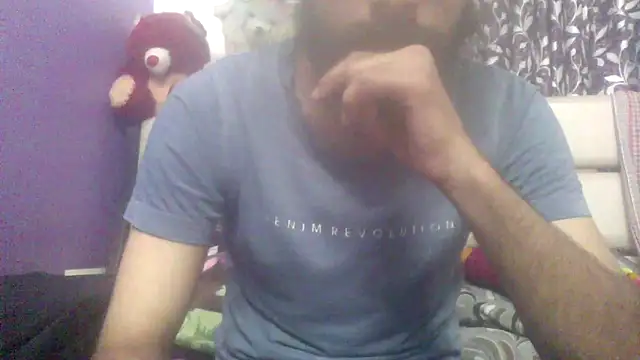 goldenbird99999 online show from February 21, 5:48 pm