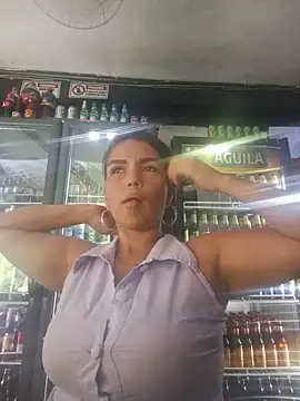 mariana mauricio hot online show from May 28, 9:32 pm