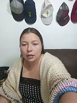 ZuriandAlex online show from April 5, 3:13 am