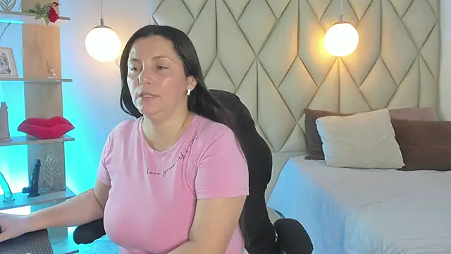 angelswets online show from May 13, 2:02 pm