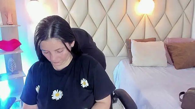 angelswets online show from April 26, 2:03 pm
