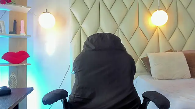 angelswets online show from April 16, 1:23 pm