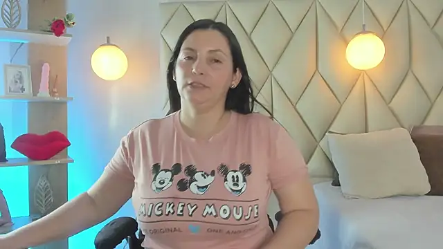angelswets online show from April 27, 1:53 pm