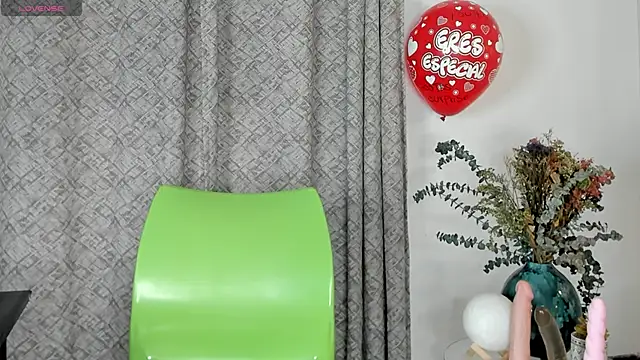 Snapshot of angelswets chatting on September 20, 2:55 pm angelswets online show from September 20, 2:55 pm