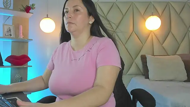 angelswets online show from May 4, 1:25 pm