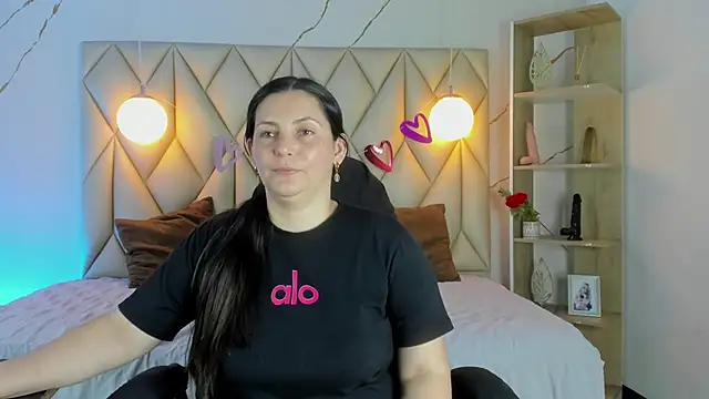 angelswets online show from February 23, 1:12 pm