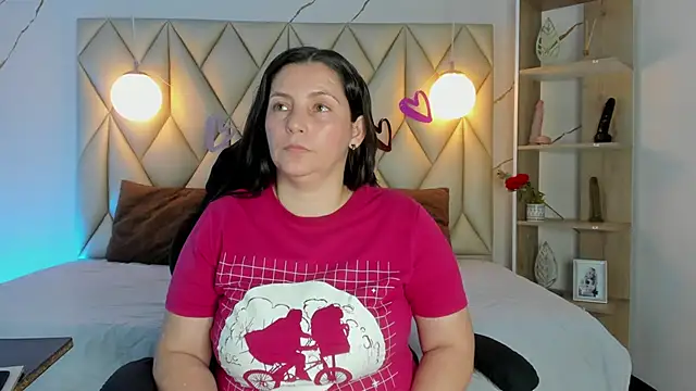 angelswets online show from February 25, 2:17 pm