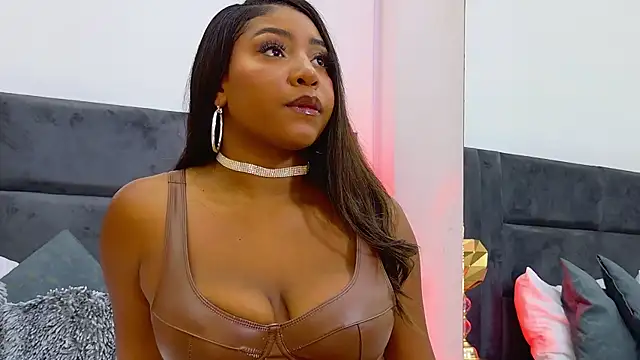 VanessaGlenn online show from March 13, 5:40 pm