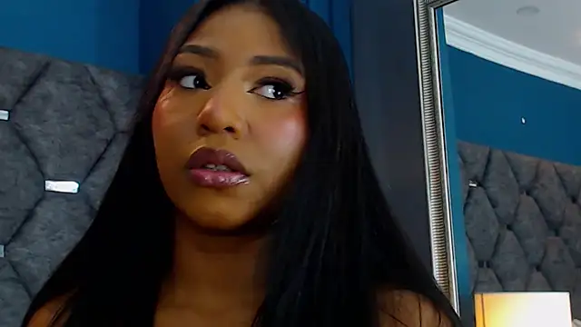 VanessaGlenn online show from December 22, 7:25 pm