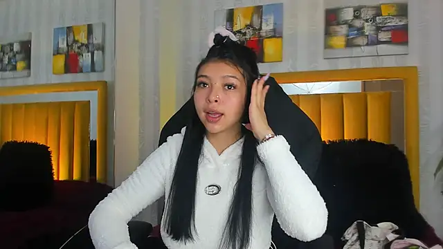 Snapshot of pettit_courtny chatting on November 29, 8:53 pm pettit courtny online show from November 29, 8:53 pm