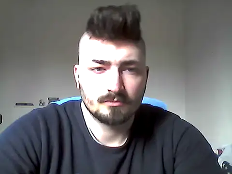 Snapshot of Hkl95555 chatting on January 17, 11:25 am Hkl95555 online show from January 17, 11:25 am