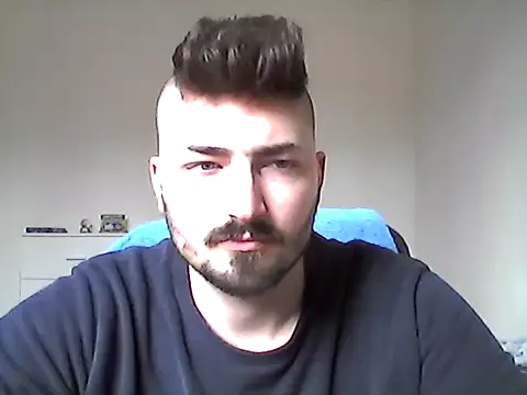 Snapshot of Hkl95555 chatting on October 26, 2:06 pm Hkl95555 online show from October 26, 2:06 pm