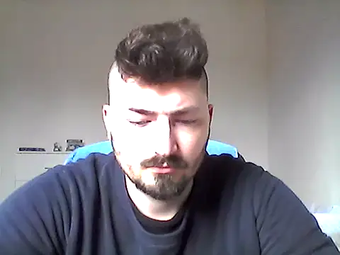 Snapshot of Hkl95555 chatting on March 2, 12:45 pm Hkl95555 online show from March 2, 12:45 pm