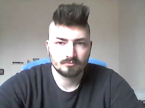 Snapshot of Hkl95555 chatting on January 19, 12:09 pm Hkl95555 online show from January 19, 12:09 pm