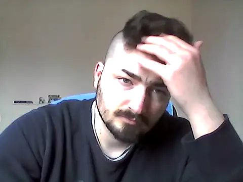 Snapshot of Hkl95555 chatting on February 9, 11:30 am Hkl95555 online show from February 9, 11:30 am