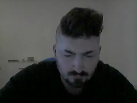 Snapshot of Hkl95555 chatting on November 29, 6:08 pm Hkl95555 online show from November 29, 6:08 pm