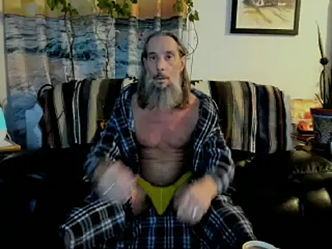 Snapshot of mindphu_k chatting on March 9, 2:18 am mindphu k online show from March 9, 2:18 am