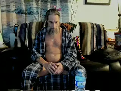 Snapshot of mindphu_k chatting on March 18, 3:56 am mindphu k online show from March 18, 3:56 am