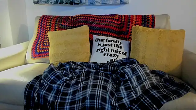 mindphu k online show from February 15, 4:13 am