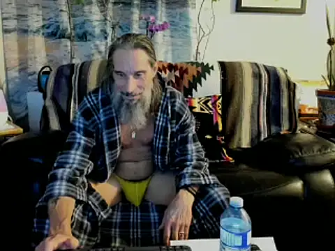 Snapshot of mindphu_k chatting on March 18, 12:51 am mindphu k online show from March 18, 12:51 am