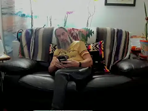 Snapshot of mindphu_k chatting on March 17, 9:46 pm mindphu k online show from March 17, 9:46 pm