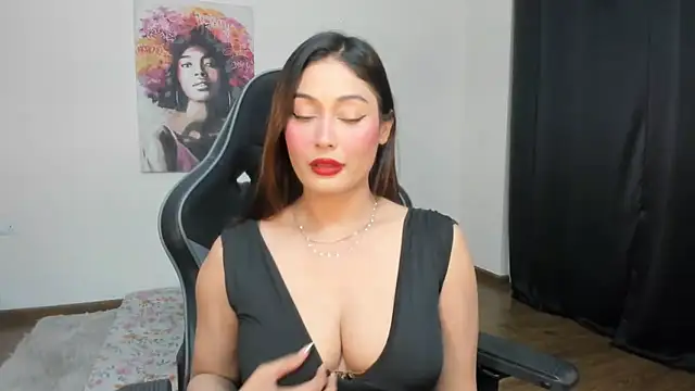 Snapshot of GoddessAnna chatting on February 12, 5:48 pm GoddessAnna online show from February 12, 5:48 pm